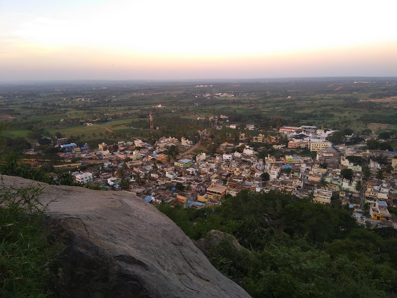 Shri Bheemalingeshwara Swami Temple - Shri Bheemalingeshwara Swami Temple, 8XXQ+J22, Kaiwara, Karnataka 563128, India