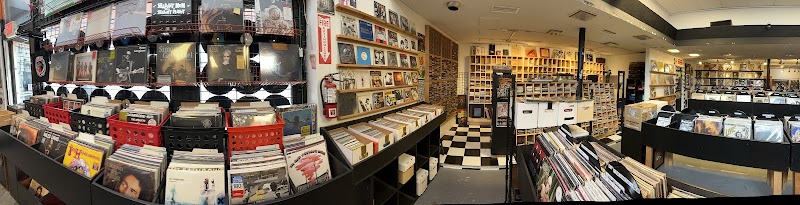 Planet Retro Records - Planet Retro Records 226 Dr M.L.K. Jr St N, St. Petersburg, FL 33705, USA