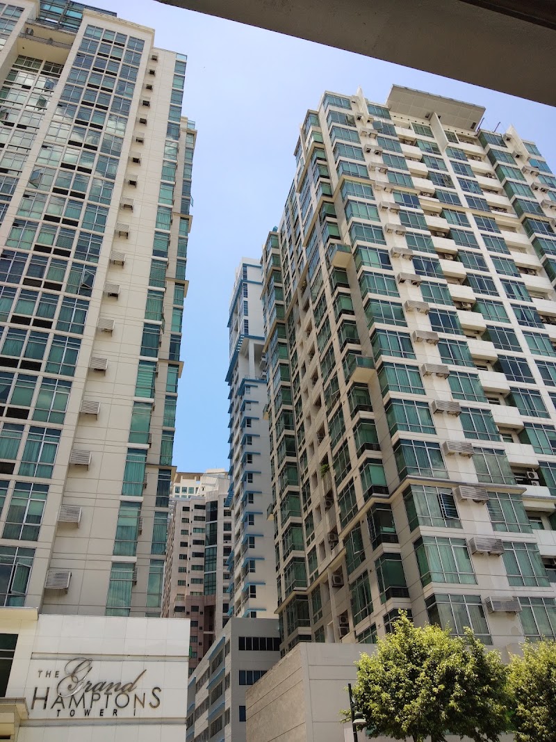 Bonifacio Global City Office - Bonifacio Global City Office, H23V+VQW, 31st Street, Taguig, Metro Manila, Philippines
