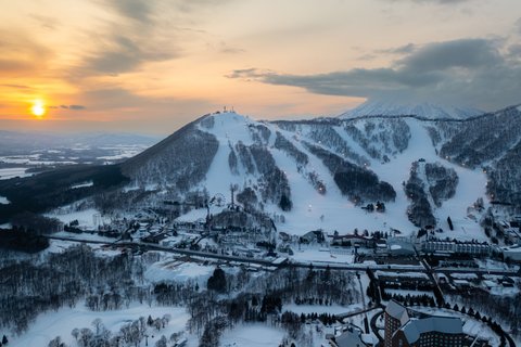 The Westin Rusutsu Resort - The Westin Rusutsu Resort Abuta-Gun 133, 泉川 留寿都村 虻田郡 北海道 048-1711, Japan