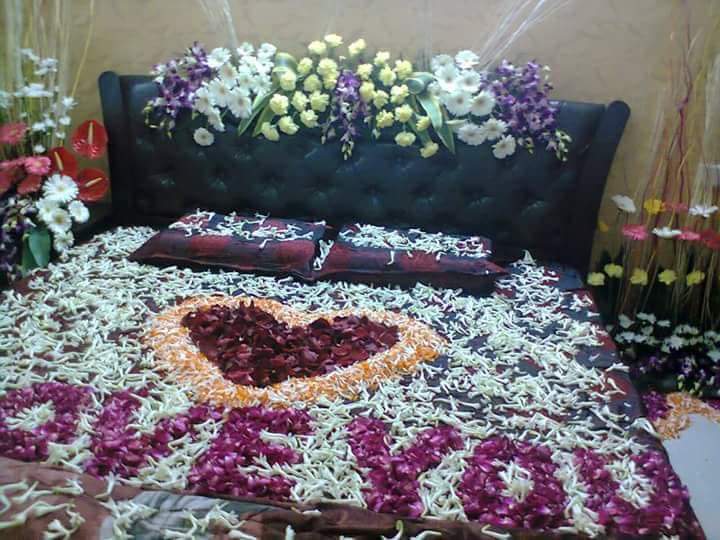 CULCUTTA ROSE PETALS - CULCUTTA ROSE PETALS, V9WR+WJ7, Agrasen Colony, Raigarh, Chhattisgarh 496001, India