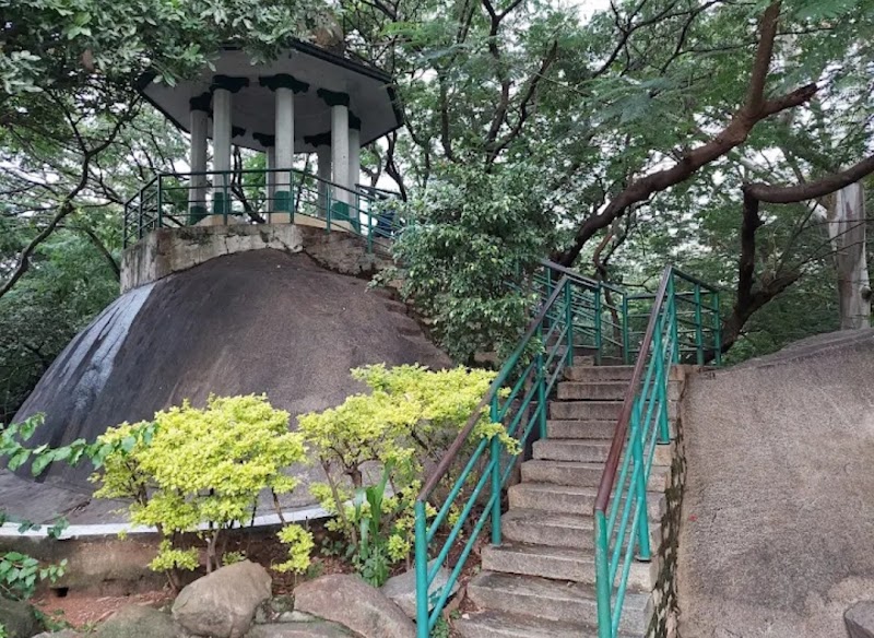 Bugle Rock Park - Bugle Rock Park WHV9+3QM, Bull Temple Rd, Basavanagudi, Bengaluru, Karnataka 560004, India