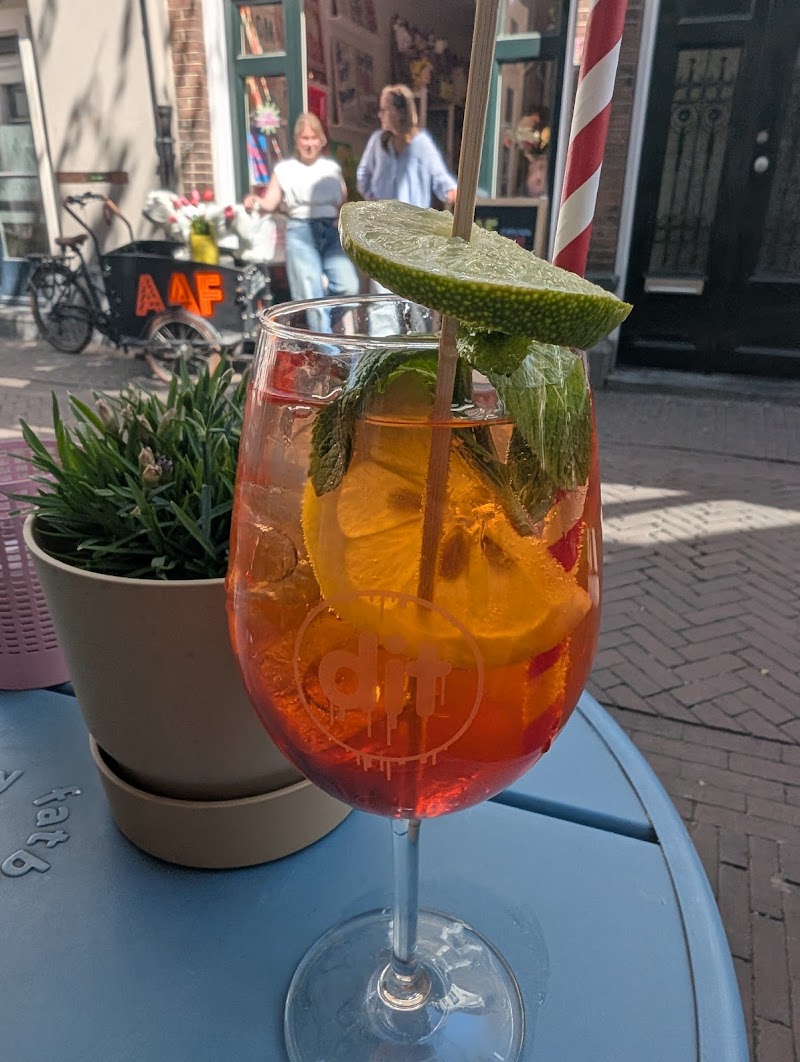 Eetbar DIT - Eetbar DIT Snellestraat 24-26, 5211 EN 's-Hertogenbosch, Netherlands