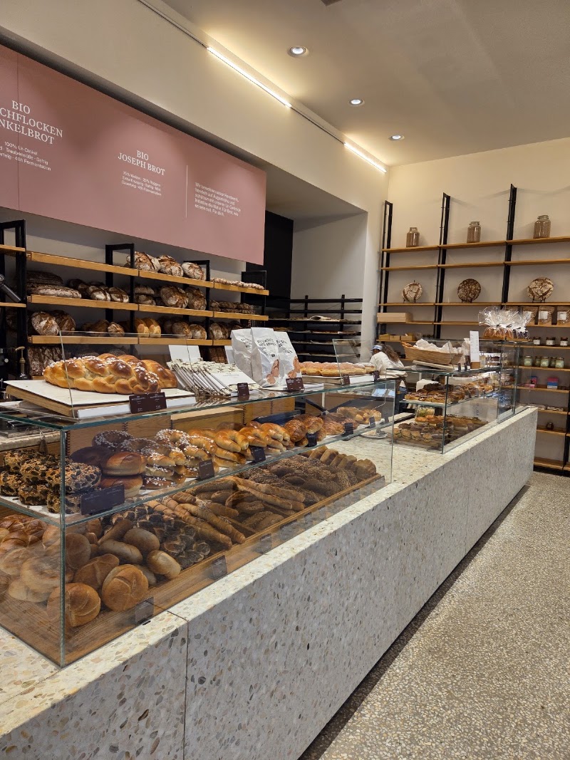 Joseph Brot • Wien Bio Bäckerei - Joseph Brot • Wien Bio Bäckerei Landstraßer Hauptstraße 4, 1030 Wien, Austria