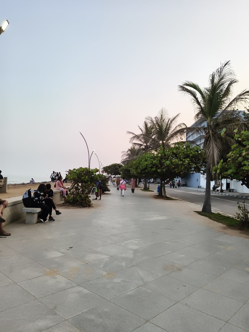 Rock beach view point - Rock beach view point WRMP+8CM, White Town, Puducherry, 605001, India