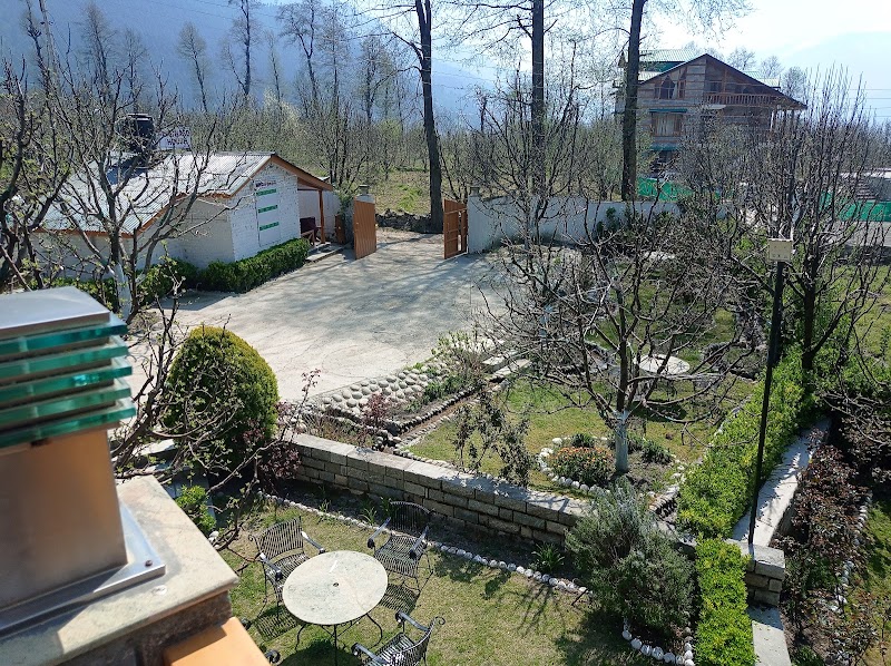 Shri Orchard House - Shri Orchard House, Village, Batahar Rd, PO, Haripur, Manali, Himachal Pradesh 175136, India