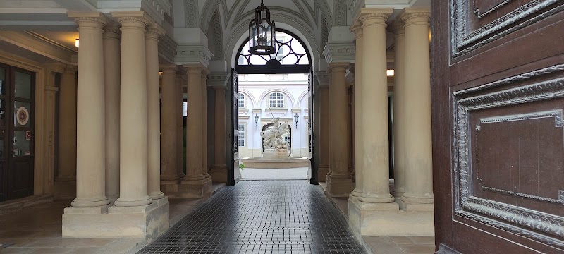 Hall of Mirrors of the Primate's Palace - Hall of Mirrors of the Primate's Palace, Primaciálne námestie 1, 811 01 Bratislava-Staré Mesto, Slovakia