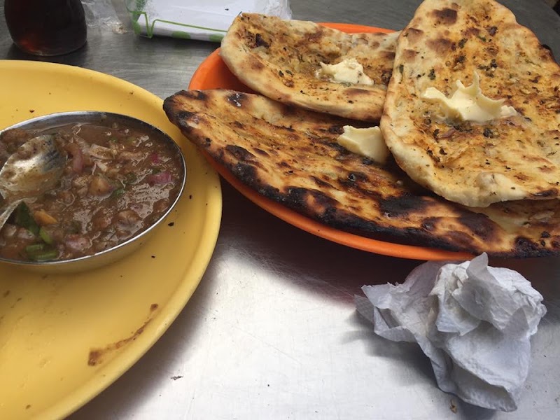 Ashok Kulche Wala - Ashok Kulche Wala, JVFC+F3V, Gobindgarh Forte Rd, Lohgarh Chowk, Katra Ahluwalia, Amritsar, Amritsar Cantt., Punjab 143006, India