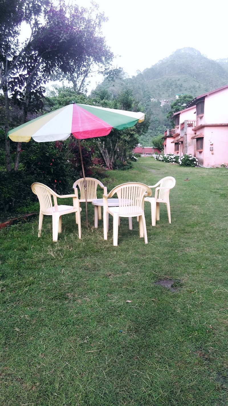 Pine Wood Resort - Pine Wood Resort, 9H82+225, Bhimtal, Uttarakhand 263136, India
