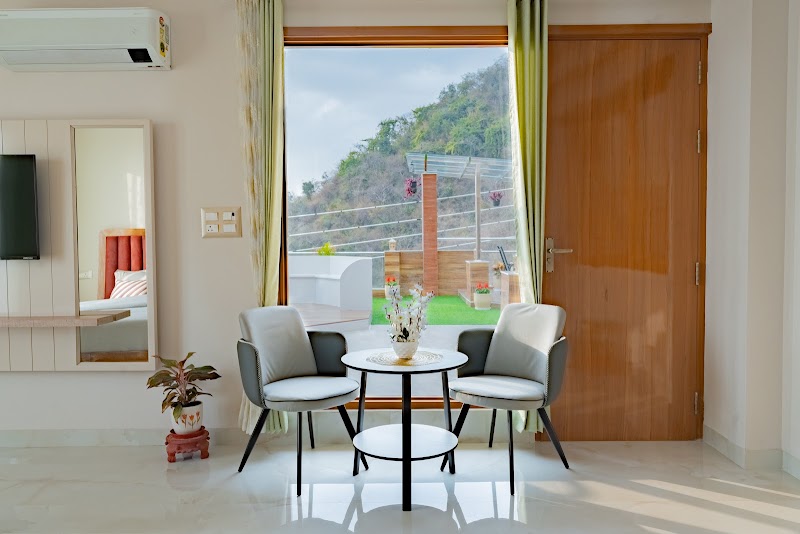 The Sage Villa - Luxury Homestay At Mussoorie Foothills, Dehradun - The Sage Villa - Luxury Homestay At Mussoorie Foothills, Dehradun, Purkul Rd, Dehradun, Doom Gaon, Uttarakhand 248009, India