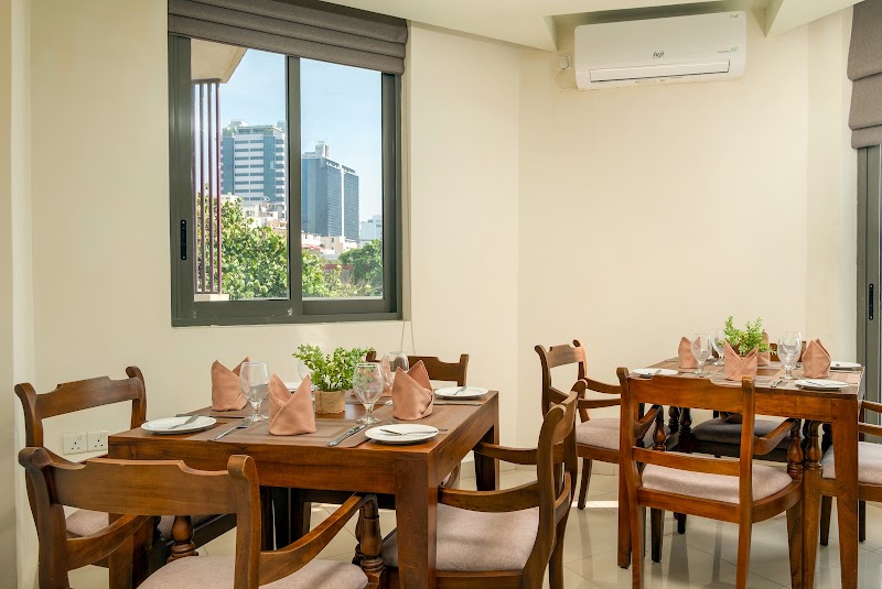 Marine Suites - Marine Suites, 12 Nimalka Gardens, Colombo 00300, Sri Lanka