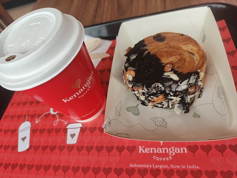 Kenangan Coffee - Kenangan Coffee First Floor, Worldmark Tower 4, Sector 65, Gurugram, Haryana 122101, India