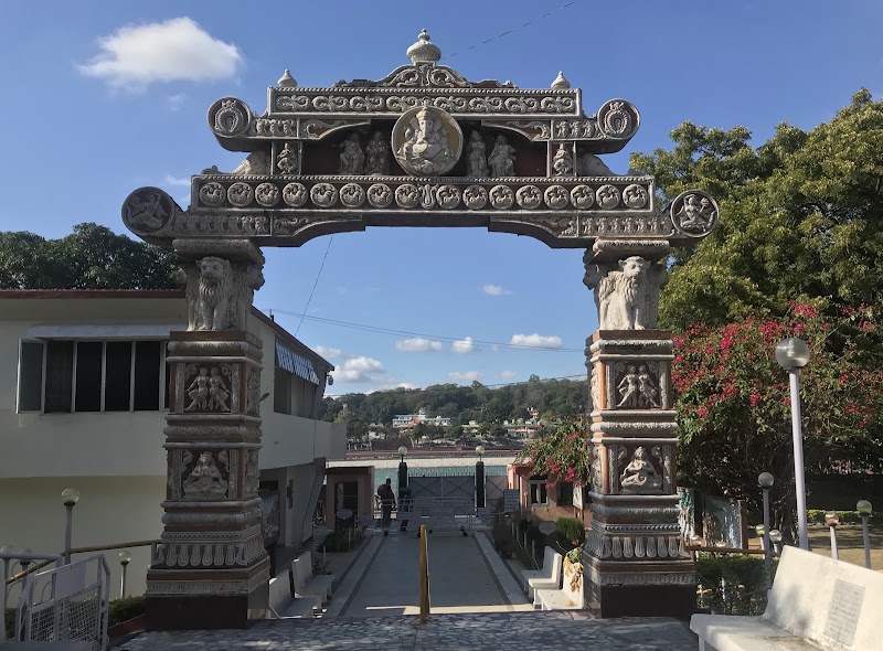 Baba Kali Kamali vanprasth Aashram - Baba Kali Kamali vanprasth Aashram Swarg Ashram, Rishikesh, Uttarakhand 249304, India