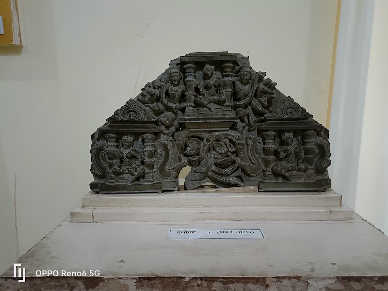 Thiba Palace - Thiba Palace, X8M6+9JR, Abhyudhya Nagar, Nachane, Maharashtra 415612, India