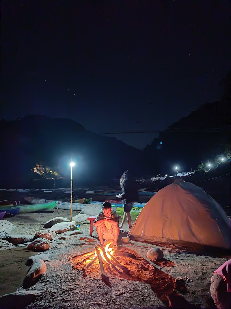Shnongpdeng Riverbank Camp Dawki - Shnongpdeng Riverbank Camp Dawki Shnongpdeng, Dawki, Meghalaya 793109, India