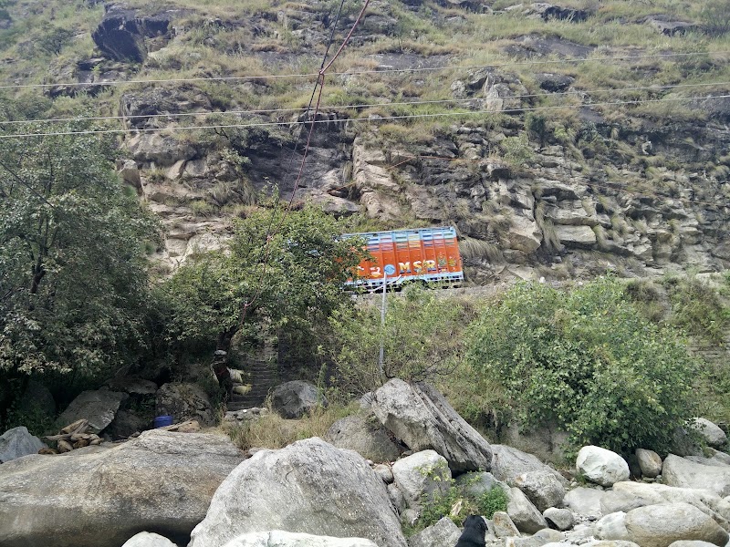 Tirthan Valley Road - Tirthan Valley Road Tirthan Valley Rd, Himachal Pradesh 175123, India