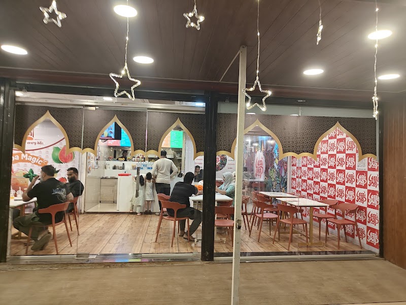 Lassi Shop - Cafe Retreat - Lassi Shop - Cafe Retreat Shop no 2,3, Adinath Vatika, Mazgaon Road, State Bank Colony, Ratnagiri, Maharashtra 415639, India