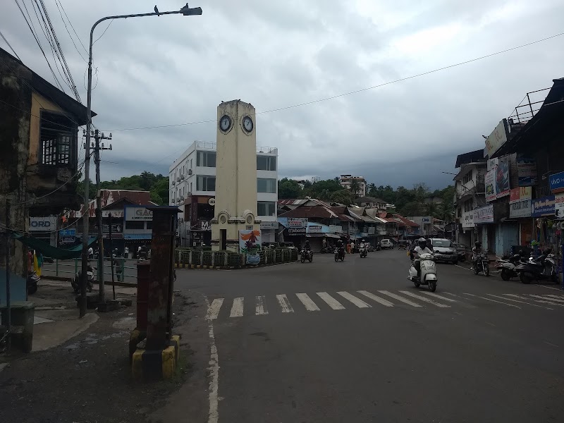 Aberdeen Clock Tower - Aberdeen Clock Tower, RGT Rd, Aberdeen Bazar, Mohanpura, Sri Vijaya Puram, Andaman and Nicobar Islands 744101, India