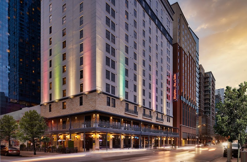 Hampton Inn & Suites Austin Downtown - Hampton Inn & Suites Austin Downtown, 200 San Jacinto Blvd, Austin, TX 78701, USA