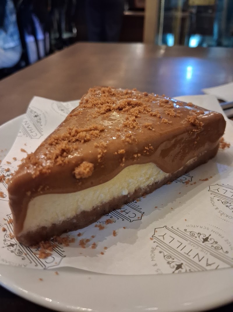 Chantilly - The Café - Chantilly - The Café, Chantilly, Shop no. 2, Darvesh Royale Building, Perry Road, Turner Rd, opposite Kotak Mahindra Bank, Junction, Bandra West, Mumbai, Maharashtra 400050, India