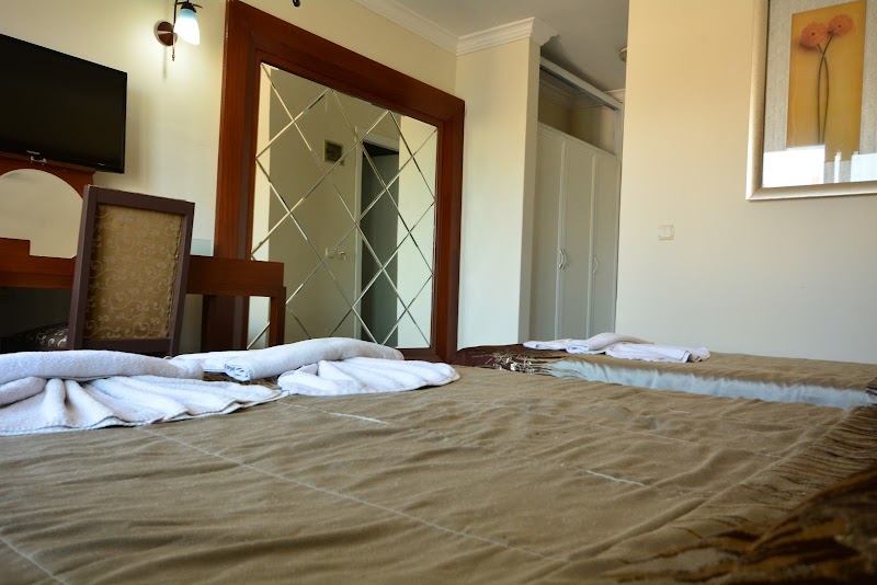 Sea Center Hotel - Sea Center Hotel Çıldır, 107. Sk. No:7, 48700 Marmaris/Muğla, Türkiye