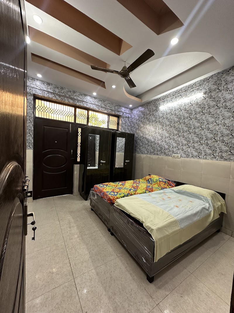 Shree Radhey PG Only for Girls - Shree Radhey PG Only for Girls 642, Lane No. 10, Shakti Khand 4, Indirapuram, Ghaziabad, Uttar Pradesh 201014, India