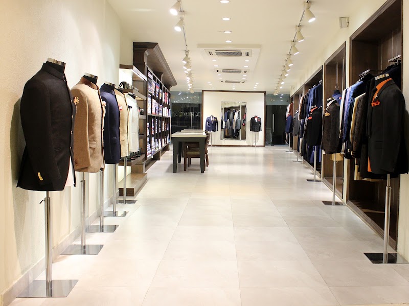 Studio Gravity - Studio Gravity, 200 L, market, near KFC, Model Town, Jalandhar, Punjab 144001, India
