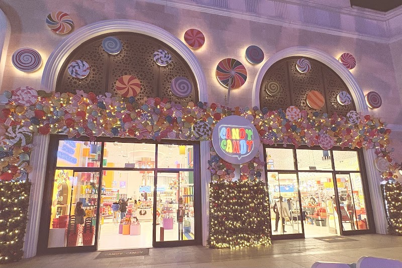 Land Of Legends Shopping Avenue - Land Of Legends Shopping Avenue, Kadriye Mahallesi No:1, Kadriye, Serik Cd 48-49, 07525 Serik/Antalya, Türkiye