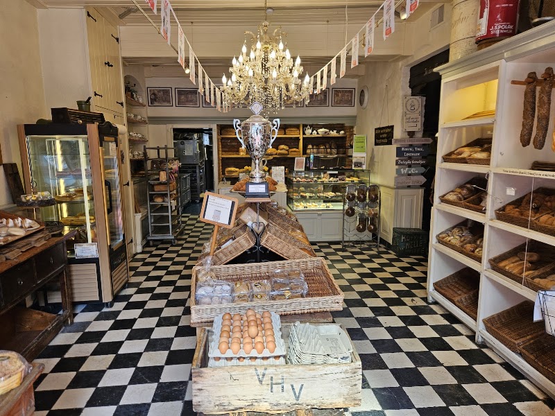 Bakkertje Deeg - Bakkertje Deeg Botermarkt 13, 5256 AV Heusden, Netherlands