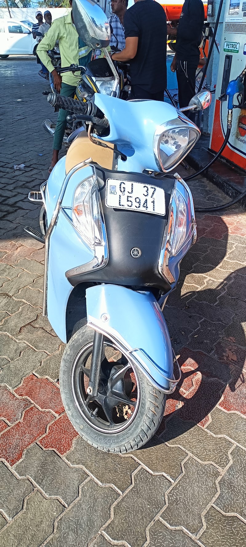 Dwarkesh Bike rents - Dwarkesh Bike rents, Jodha manek chowk, Narshi Keshavji Vadi, Dwarka, Gujarat 361335, India