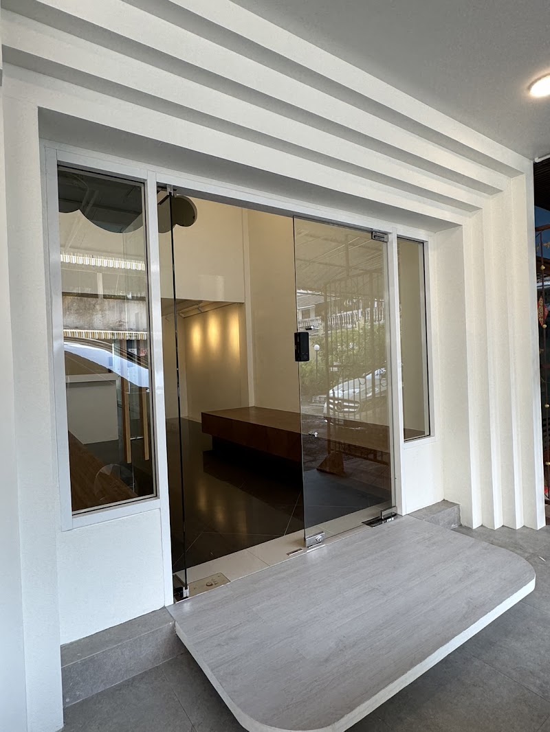 Line Bangkok Hostel - Line Bangkok Hostel 365/29 Thanon Phra Sumen, Khwaeng Wat Bowon Niwet, Khet Phra Nakhon, Krung Thep Maha Nakhon 10200, Thailand