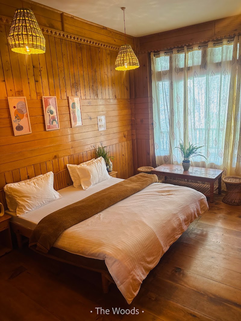 The Woods - Tirthan Valley - The Woods - Tirthan Valley, Nohanda, VPO, Ropa, Banjar, Himachal Pradesh 175123, India
