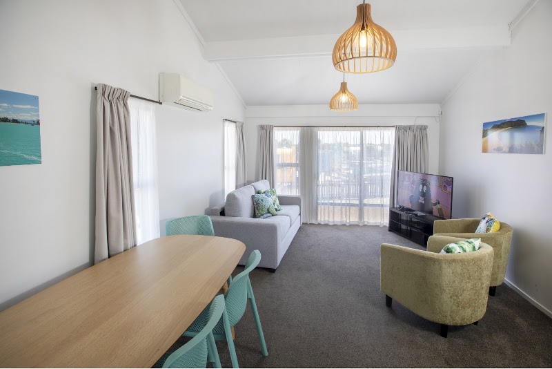 Tahuna Beach Holiday Park - Tahuna Beach Holiday Park, 70 Beach Road, Tāhunanui, Nelson 7011, New Zealand
