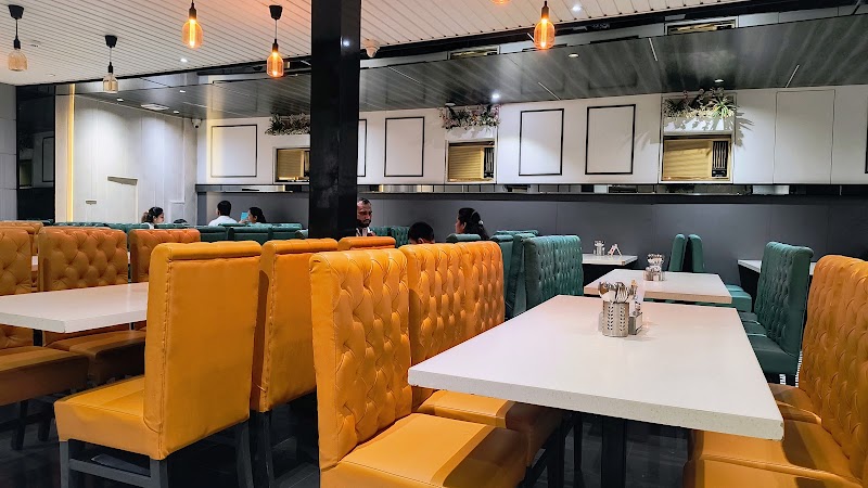Gopalas Vegetarian Kitchen - Gopalas Vegetarian Kitchen Laxmi Udyog Nagar, IND Colony, Lal Bahadur Shastri Marg, Ambedkar Nagar, Kanjurmarg West, Bhandup West, Mumbai, Maharashtra 400078, India