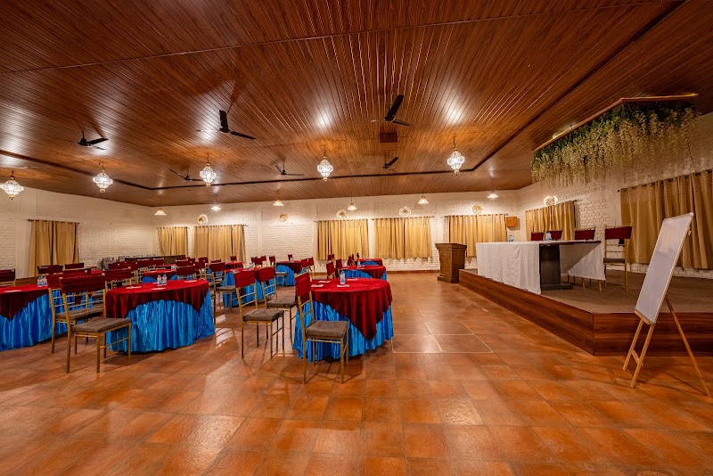 Aamari Resort - Ramgarh, Uttarakhand - Aamari Resort - Ramgarh, Uttarakhand, Main Bhowali-Mukteshwar, Road, Malla Ayarpatta, Ramgarh, Uttarakhand 263137, India