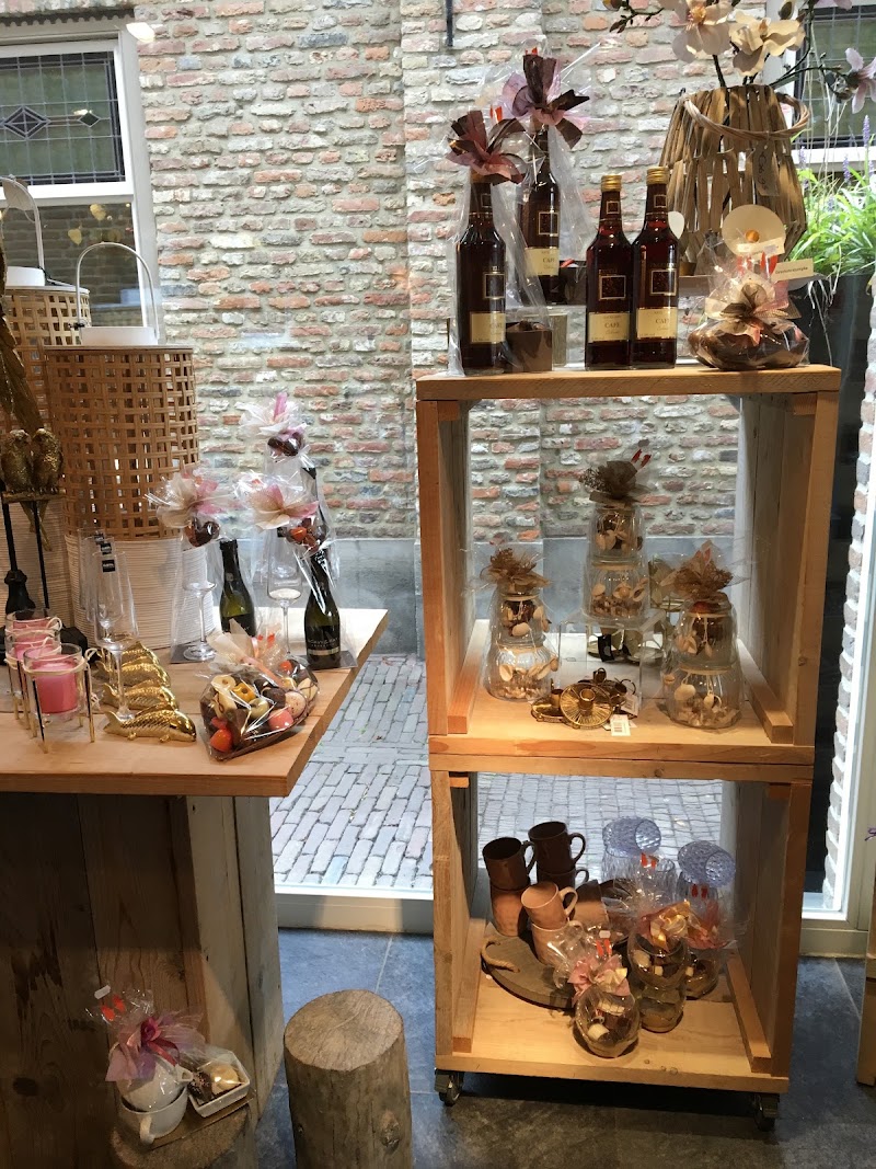 De Dames IJssalon & Chocolaterie 🍦🍫 - De Dames IJssalon & Chocolaterie 🍦🍫 Markt 16, 5688 AJ Oirschot, Netherlands
