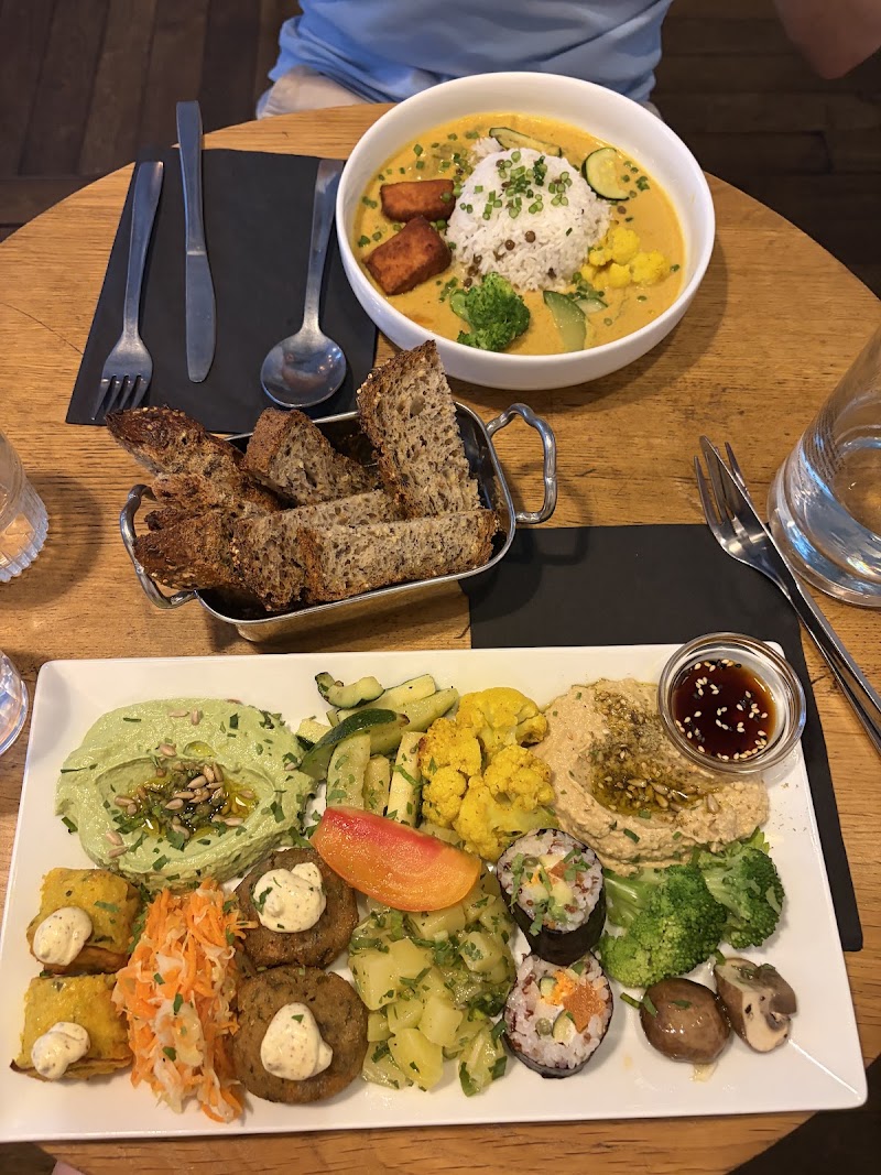 Soya - Soya 20 Rue de la Pierre Levée, 75011 Paris, France