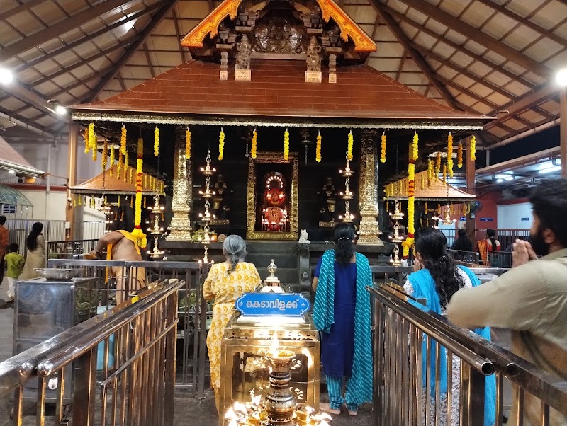 Pazhavangaadi Sree Maha Ganapathy Temple - Pazhavangaadi Sree Maha Ganapathy Temple FWMW+RWP, Padmavilasam Rd, Pazhavangadi, Padma Nagar, Pazhavangadi, Thiruvananthapuram, Kerala 695023, India