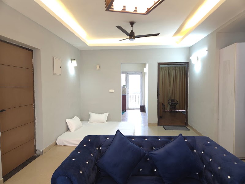 Vrinda Kunj | Peaceful 2BHK Stay in Vrindavan - Vrinda Kunj | Peaceful 2BHK Stay in Vrindavan, Meera 8, Omaxe Eternity, A-201, Vrindavan, Sunrakh Bangar, Uttar Pradesh 281121, India