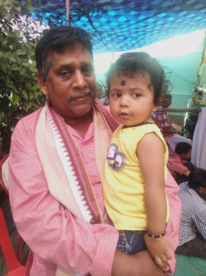 Gourishankar Temple - Gourishankar Temple, Gauri Shankar Market, Bidhan Rd, Ward 11, Hakim Para, Siliguri, Darlipali, West Bengal 767061, India