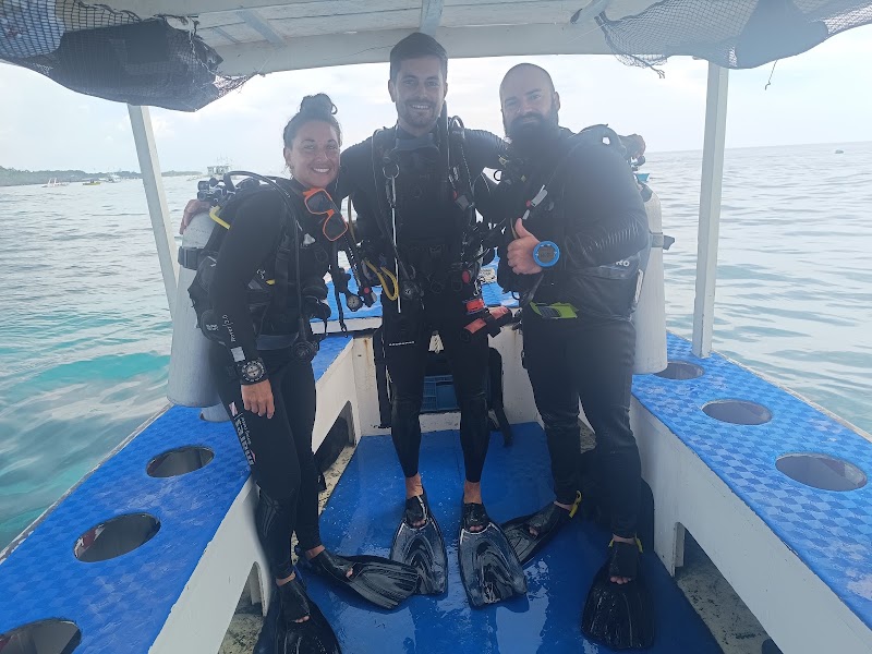 French Touch Diving - French Touch Diving, Panglao island, Purok 6, circumferential rd, Panglao, Bohol, Philippines