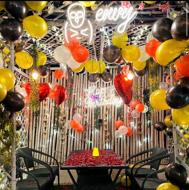 Greppo Cafe - Greppo Cafe Golf course extension road, near Paras Trinity Greppo Cafe, Baharampur Naya, Sector 61, Gurugram, Haryana 122098, India