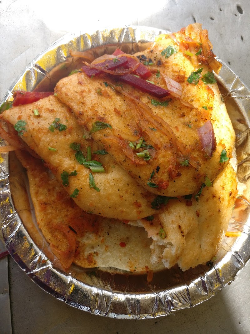 Om Chole Kulche Bhandar