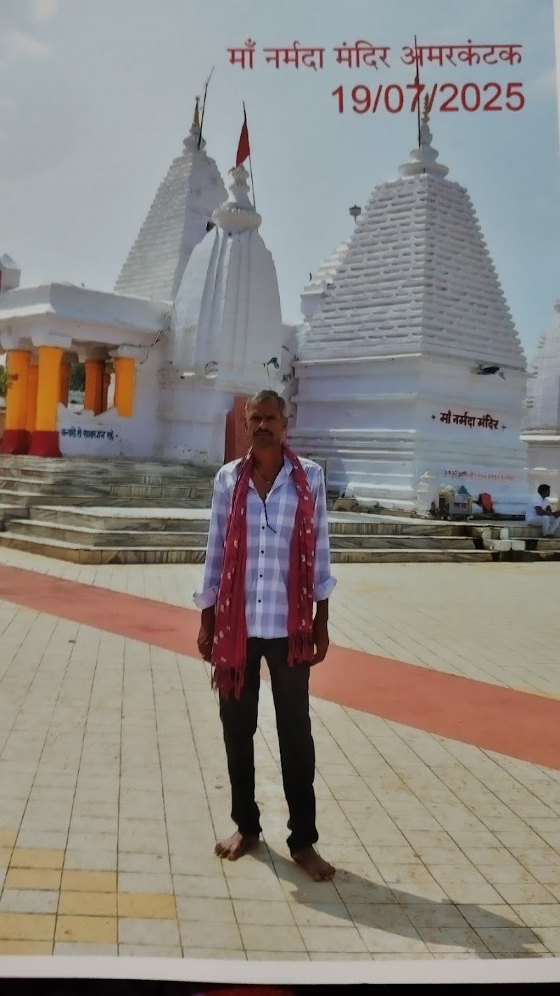 Cricket maydan jhaphal - Cricket maydan jhaphal, 6MQH+XRV, Jhaphal, Chhattisgarh 495115, India