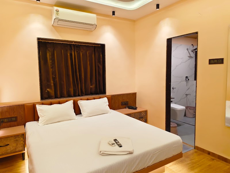 Hotel Vyankatesh Inn - Hotel Vyankatesh Inn Survey No. 820, Bankar Mala, Plot No.02, opp. Krishna Nagar, Bodhale Nagar, Uttara Nagar, Nashik, Maharashtra 422011, India