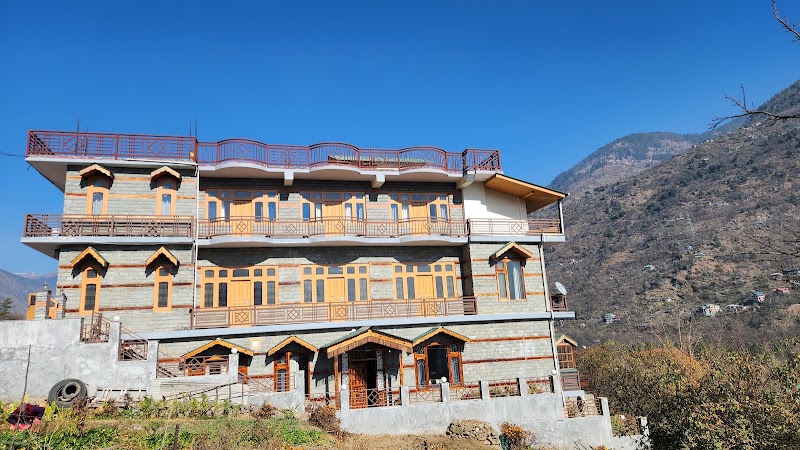 Hills And High Homestay