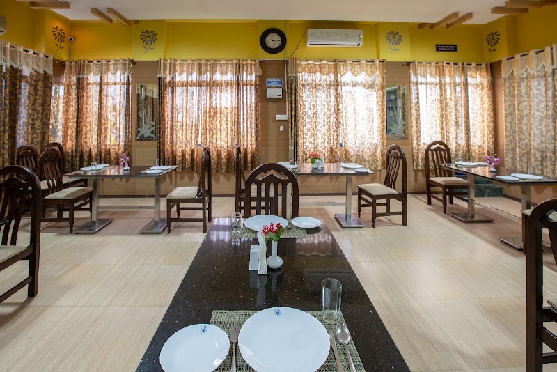 Hotel Mayura Hoysala Mysuru - Hotel Mayura Hoysala Mysuru, Jhansi Rani Lakshmi Bai Rd, Devaraja Mohalla, Shivarampet, Mysuru, Karnataka 570001, India