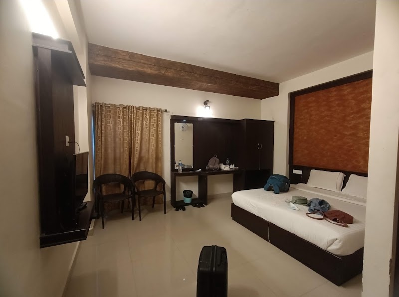 Camp Munnar Holiday inn - Camp Munnar Holiday inn Ikka Nagar, Munnar, Kerala 685612, India