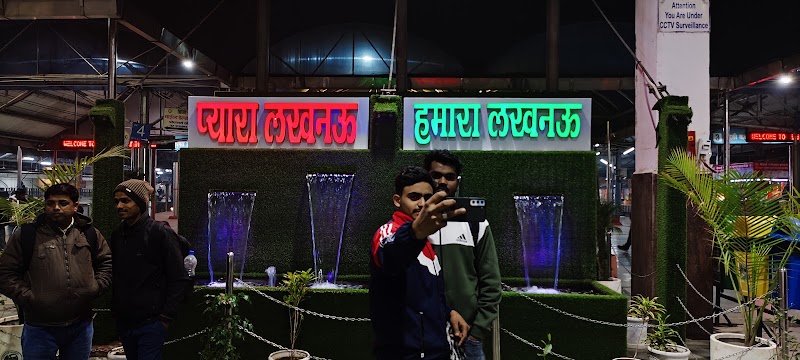Lucknow NE - Lucknow NE, RWJC+W2H, Station Rd, Blunt Square, Cash and Pay Colony, Charbagh, Lucknow, Uttar Pradesh 226004, India