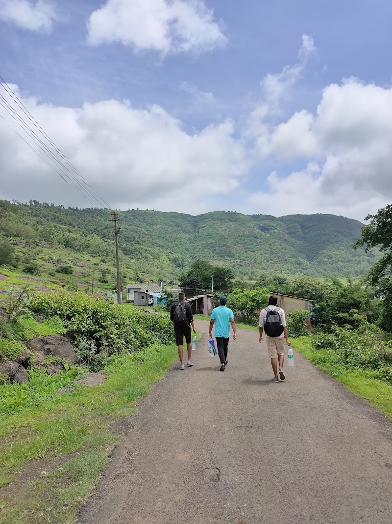 Shilatane Trek point (शिळाटणे ट्रेक पोईंट) - Shilatane Trek point (शिळाटणे ट्रेक पोईंट), QFJX+QWC, Kamshet, Shilatne, Maharashtra 410405, India